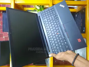 Laptop Lenovo Thinkpad E15 16GB Intel Core I7 SSD 512GB