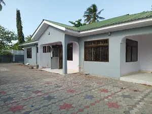Photo - 4bdrm House in Mbezi for Rent