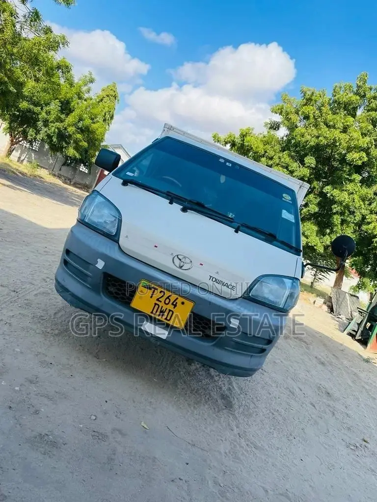 Toyota Townace 2004 White