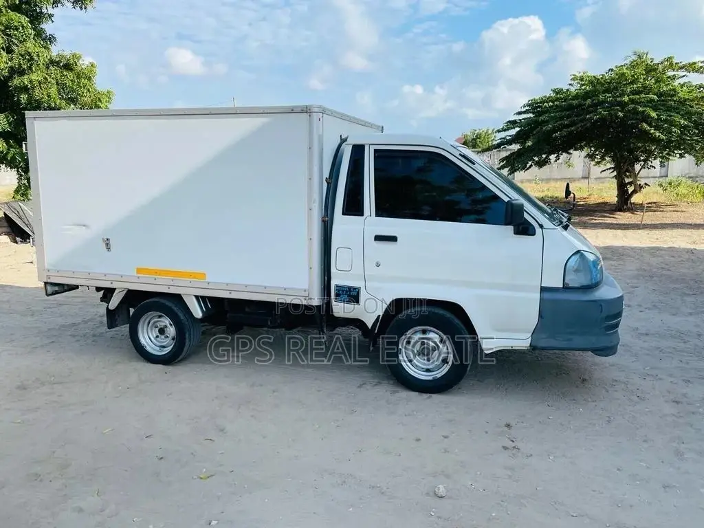 Toyota Townace 2004 White