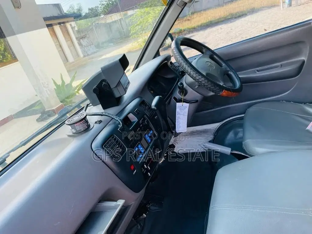 Toyota Townace 2004 White