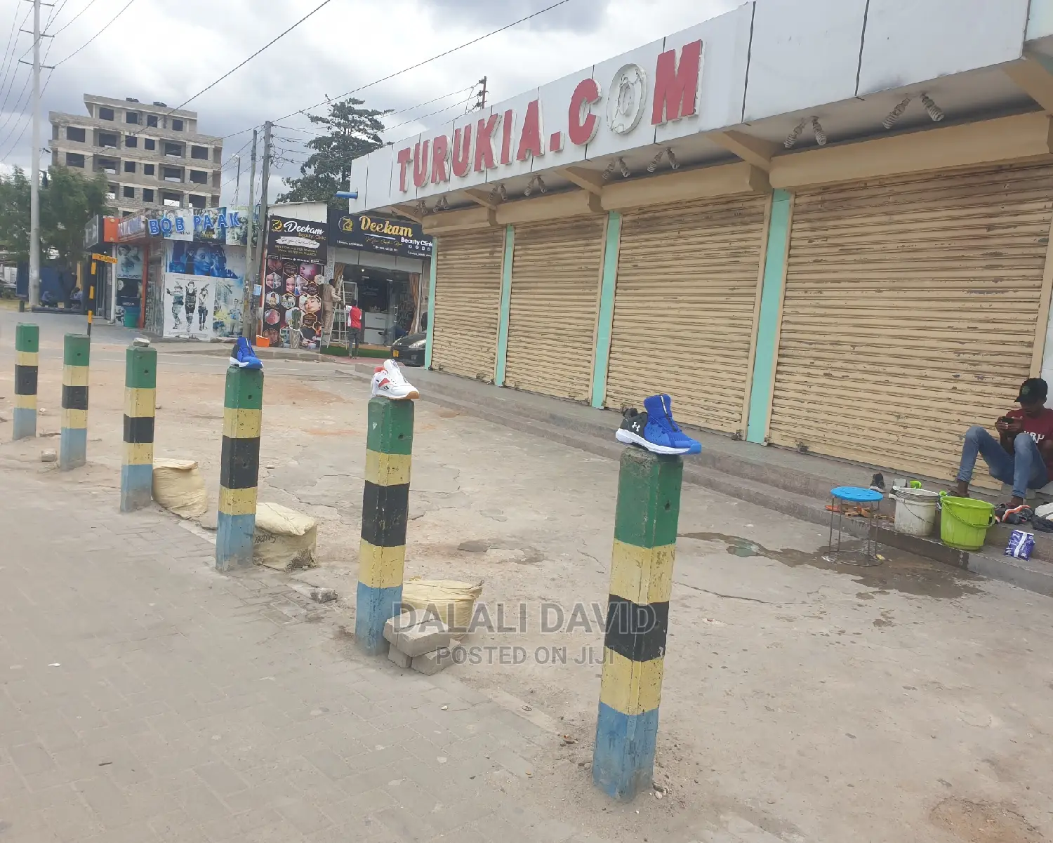 Frem Kubwa Ya Biashara Inapangishwa