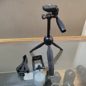 YUNTENG VCT-2280 Multi-Function Mini Tabletop Tripod