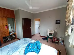 Photo - 3bdrm Bungalow in Kimara Suka for Rent
