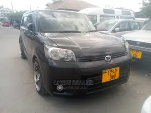 Toyota Corolla Rumion Hatchback 1.5 FWD 2009 Black