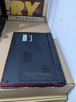 Laptop Dell Vostro 1720 3GB Intel Core 2 Duo HDD 320GB