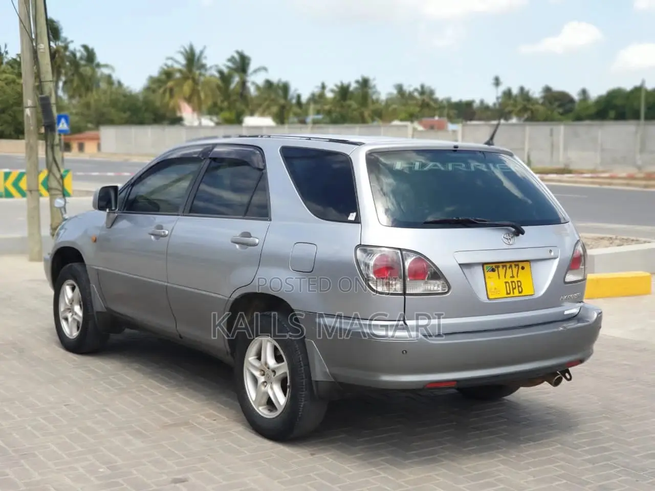 Toyota Harrier 2001