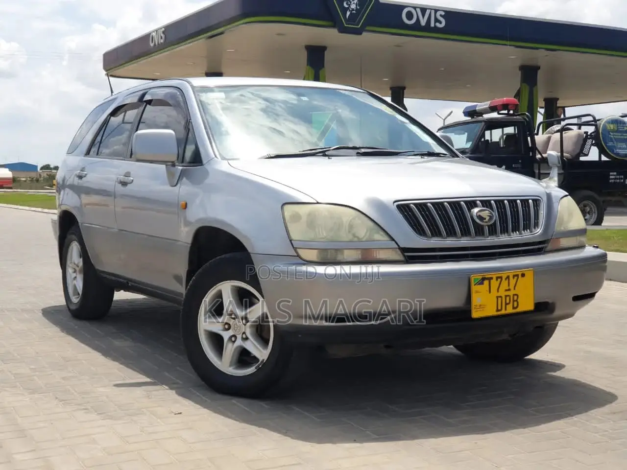 Toyota Harrier 2001