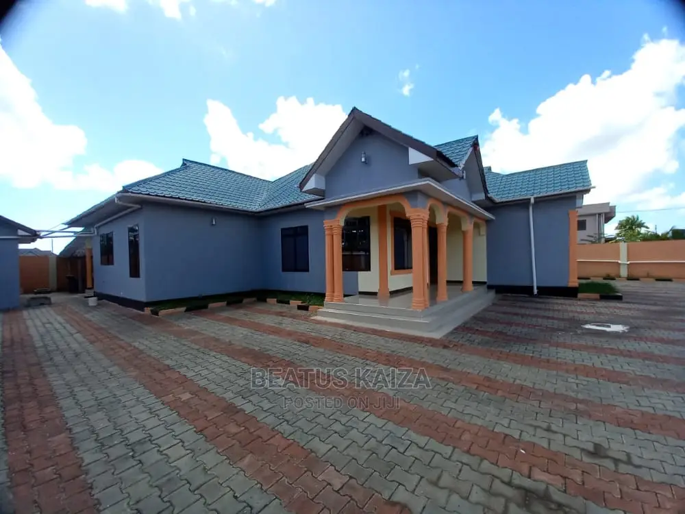 4bdrm Bungalow in Kigamboni Shangwe for sale
