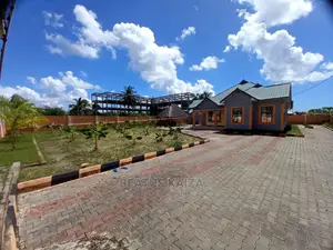 4bdrm Bungalow in Kigamboni Shangwe for sale