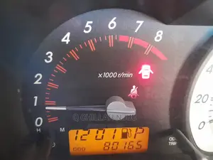 Toyota IST 2003 Silver
