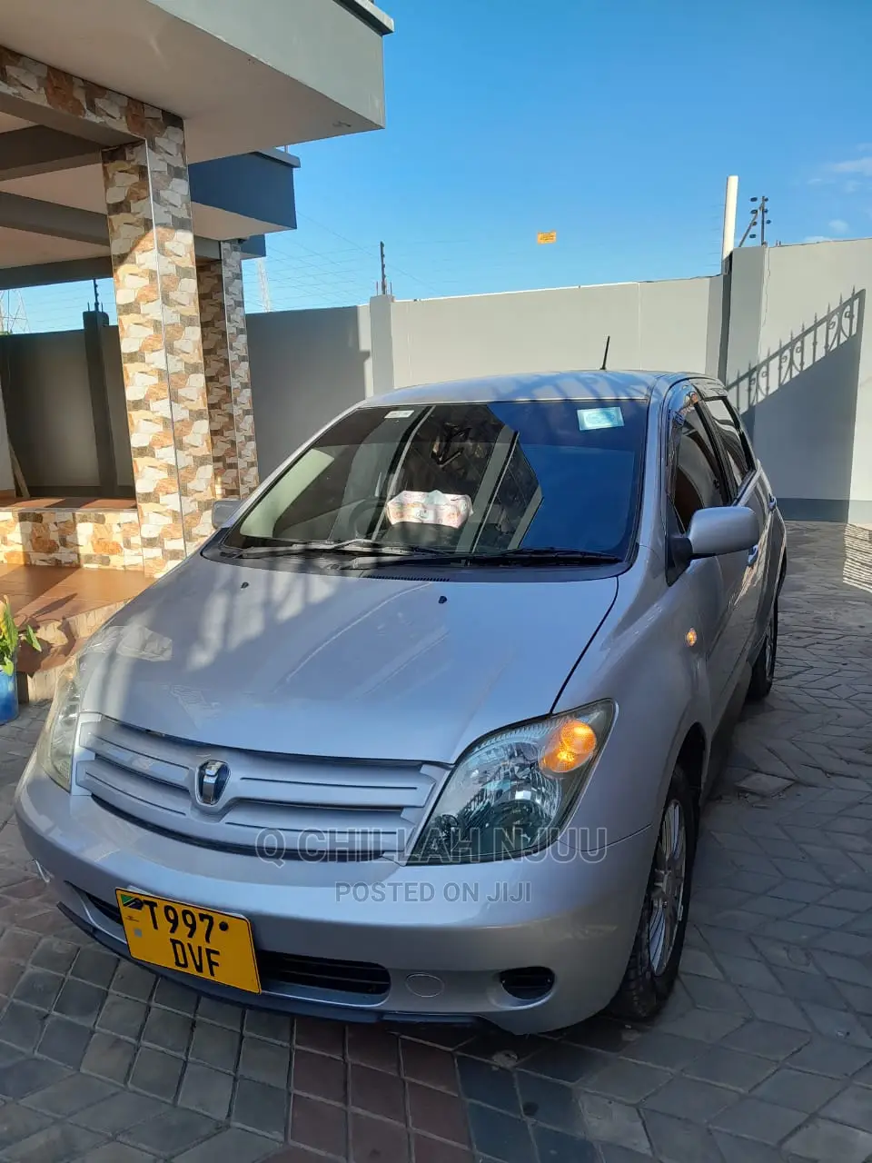 Toyota IST 2003 Silver