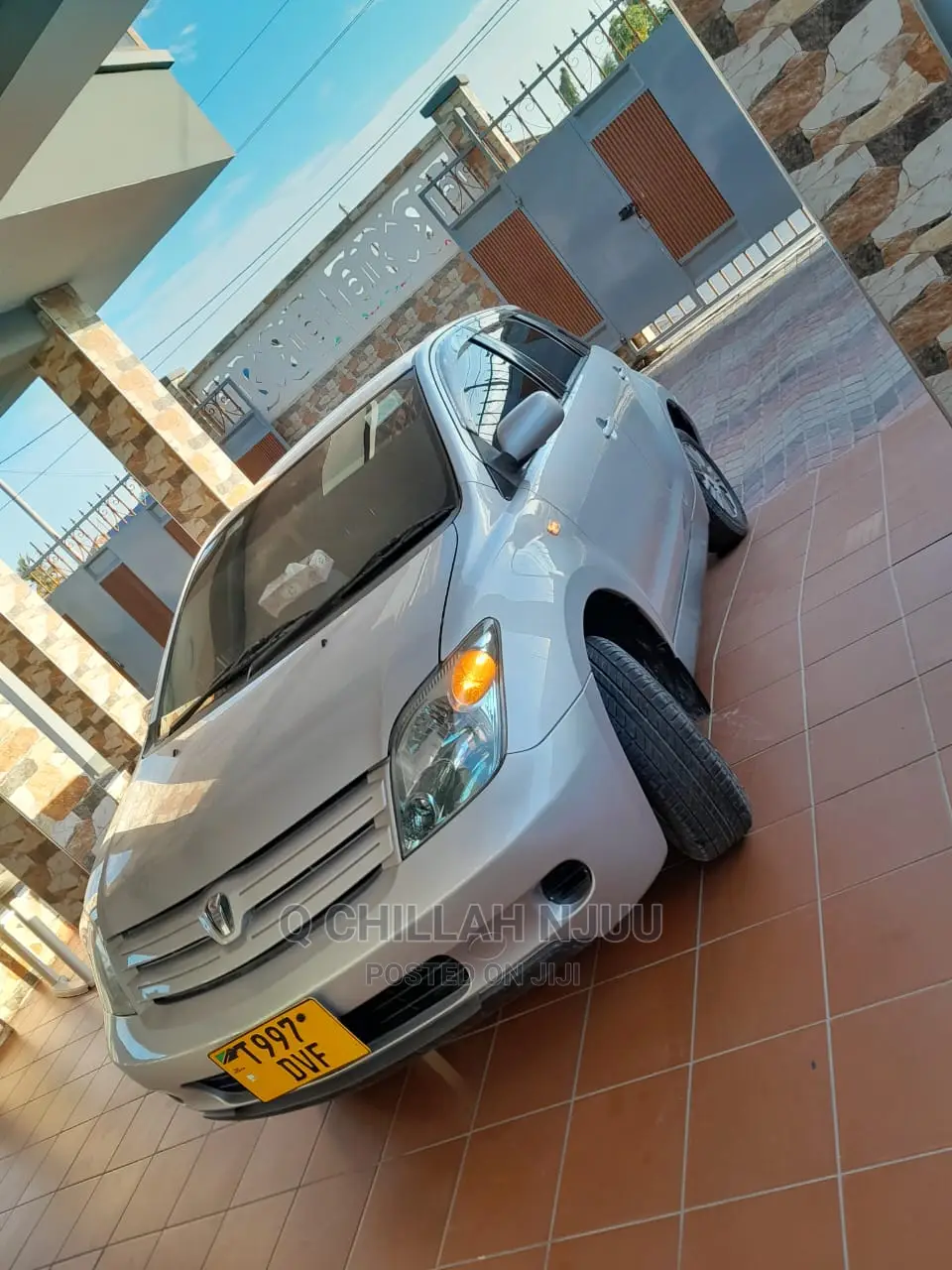 Toyota IST 2003 Silver