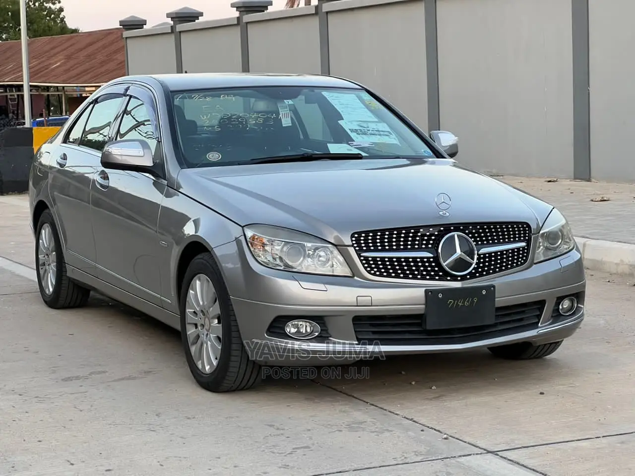 Mercedes-Benz C200 2007 Gold