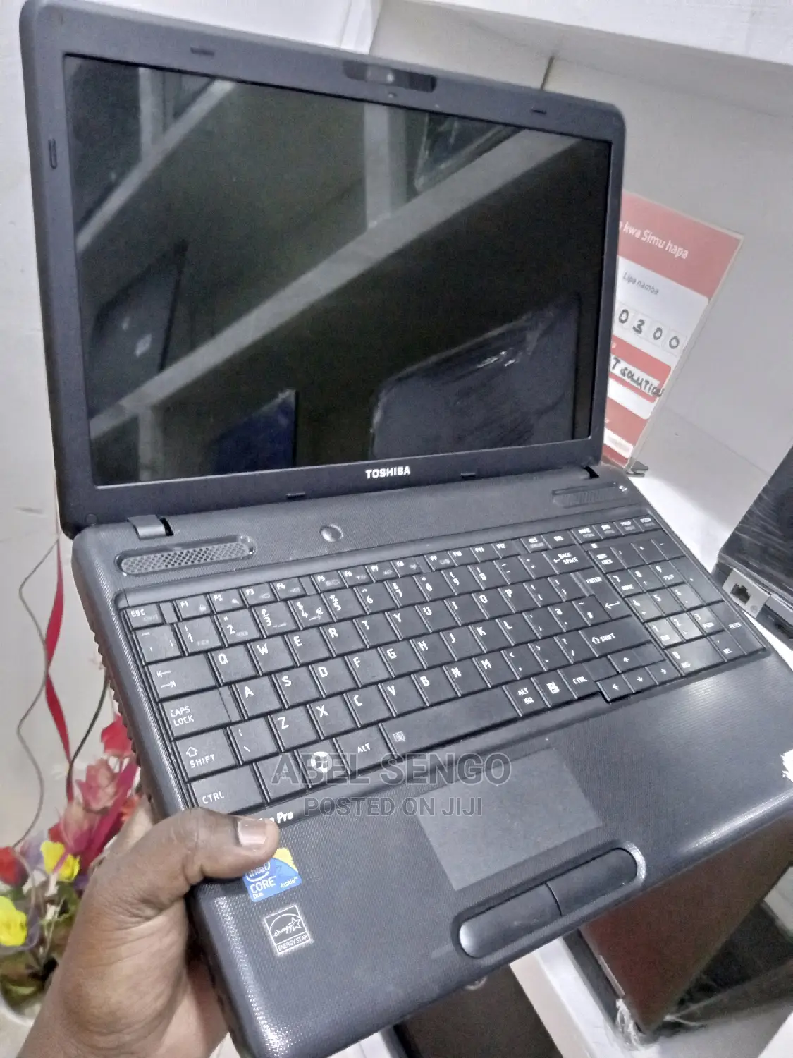 Laptop Toshiba Satellite C50 4GB Intel Core 2 Duo HDD 320GB