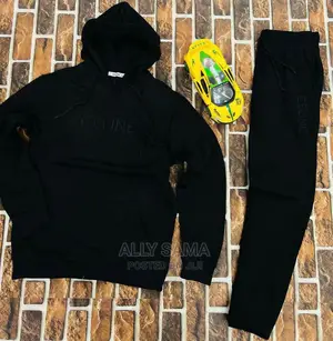 Celine Plain