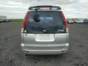 Toyota TownAce 1999 Silver