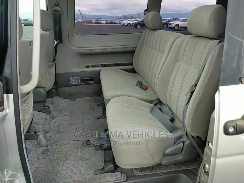 Toyota TownAce 1999 Silver