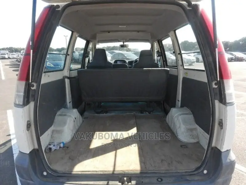 Toyota Lite-Ace 2001 White