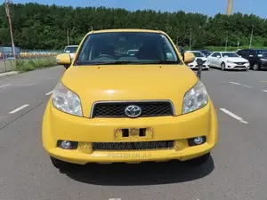 Toyota Rush 2006 Yellow