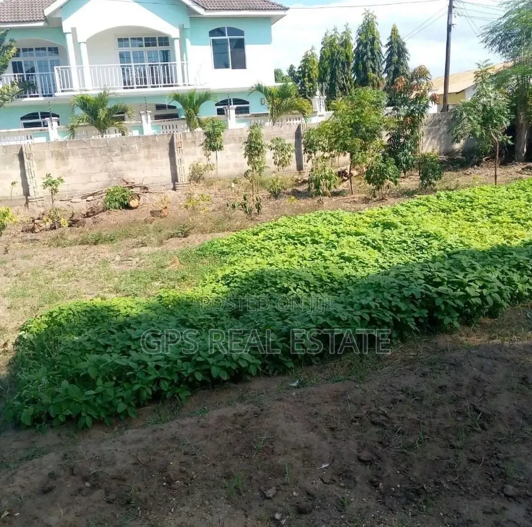 Plot for Sale Ar Tegeta Dawasco.