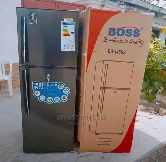 BOSS REFRIGERATOR / Frijo