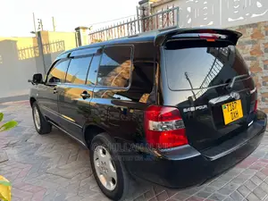 Toyota Kluger 2004 Black
