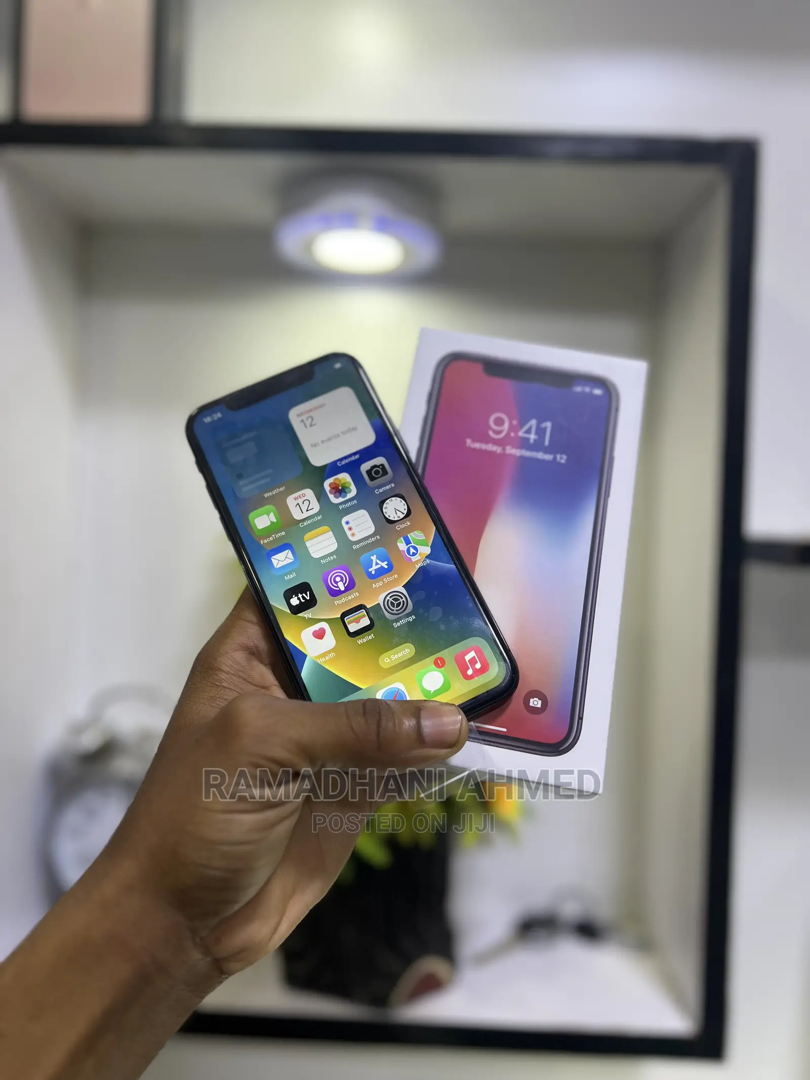 Apple iPhone X 64 GB Black