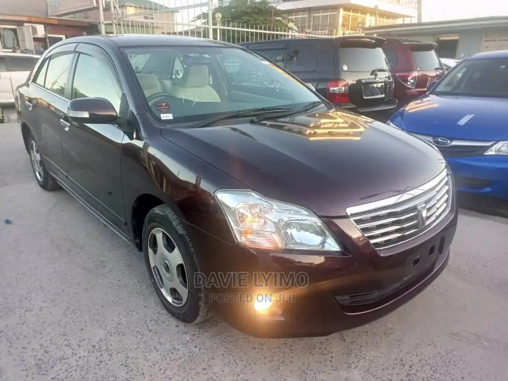 Toyota Corona Premio 2001 Red