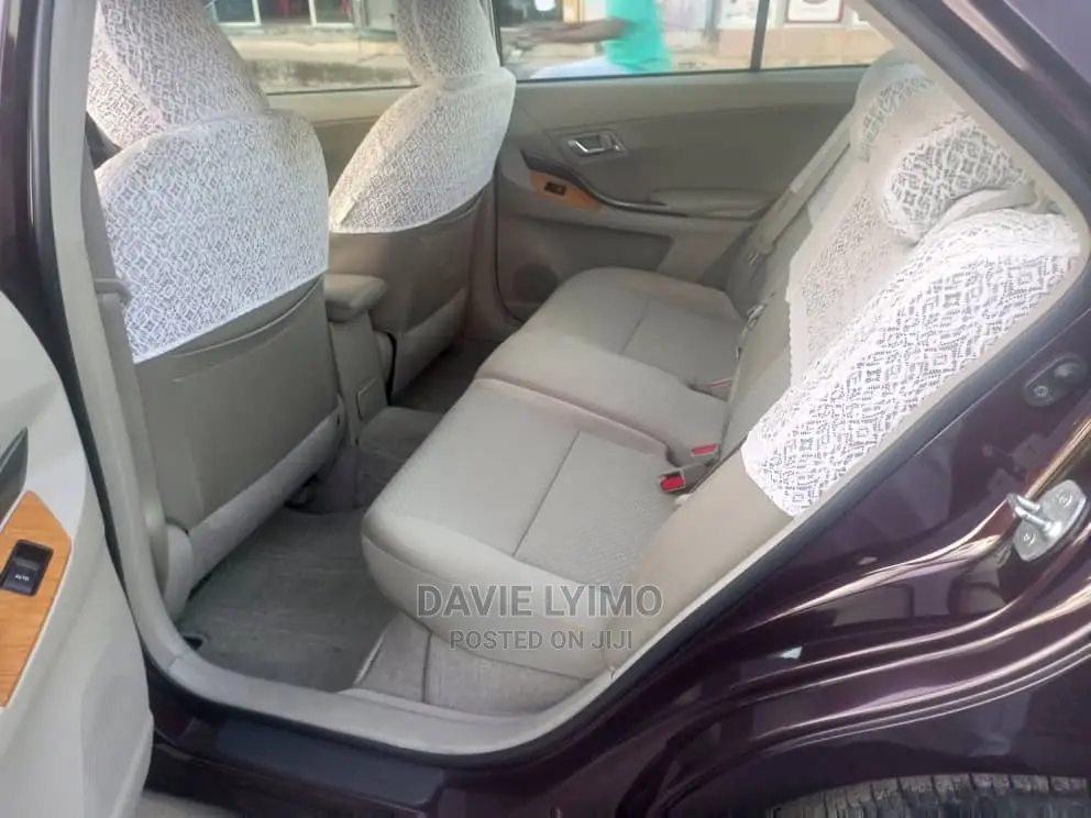 Toyota Corona Premio 2001 Red