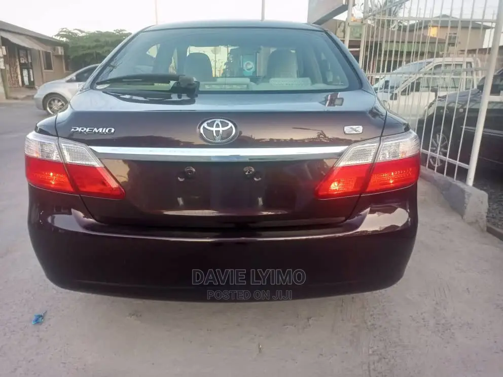 Toyota Corona Premio 2001 Red