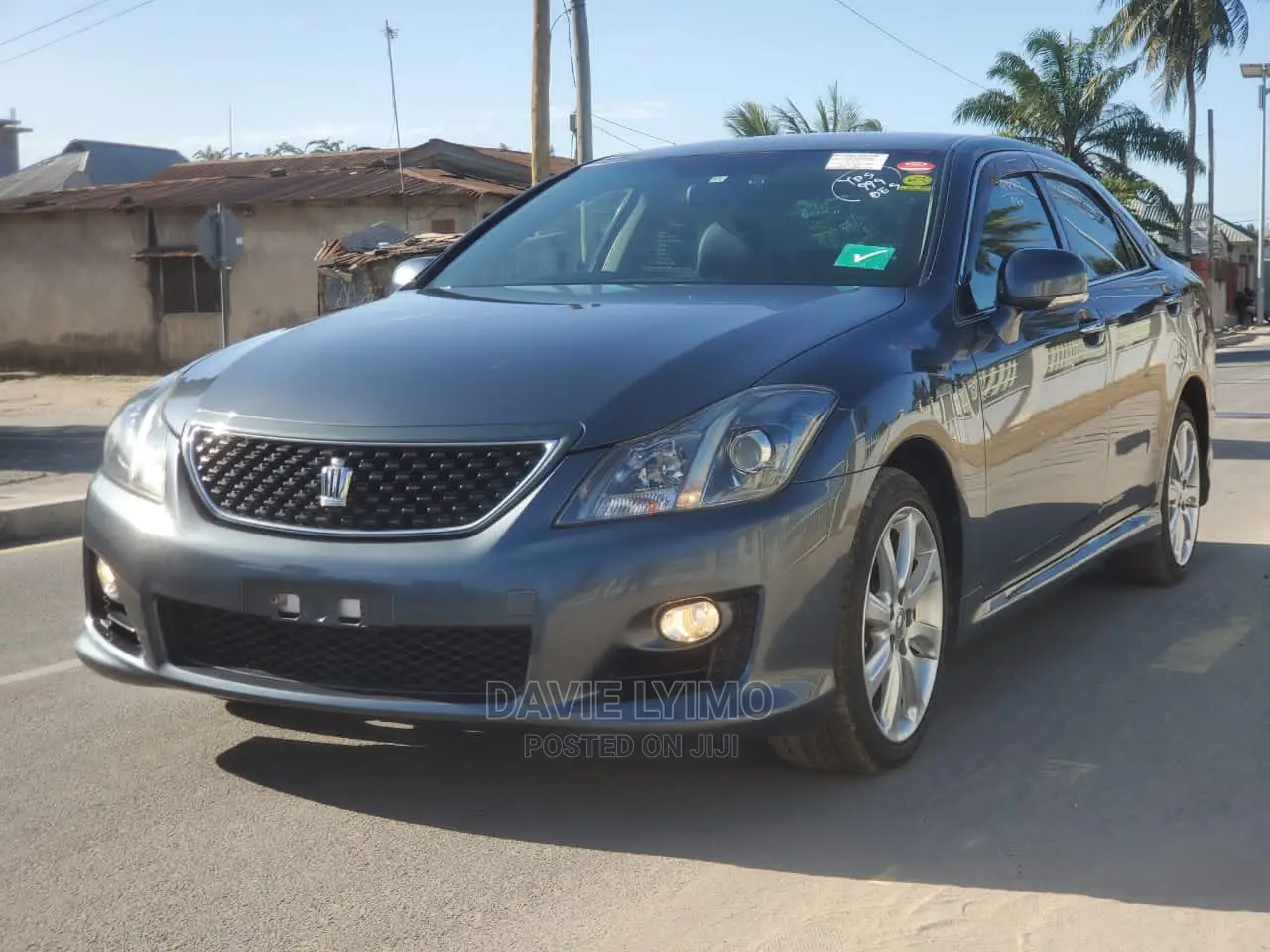 Toyota Crown 2009 Gray