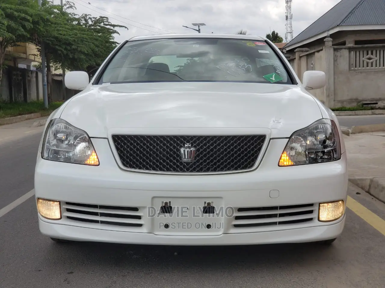 Toyota Crown 2005 Pearl