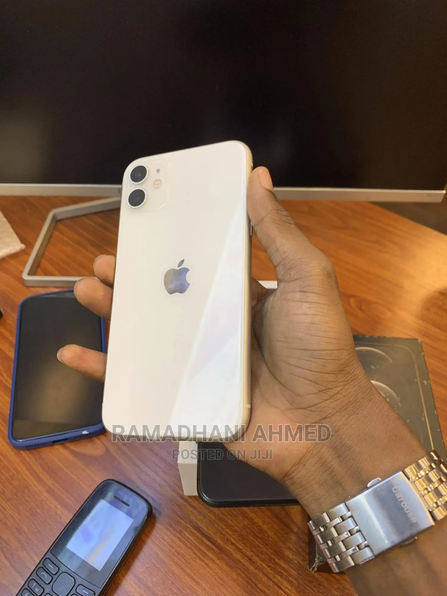 Apple iPhone 11 64 GB White