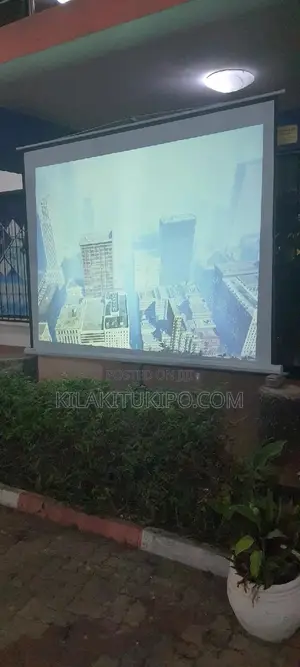 Projection Body Screen 240cm