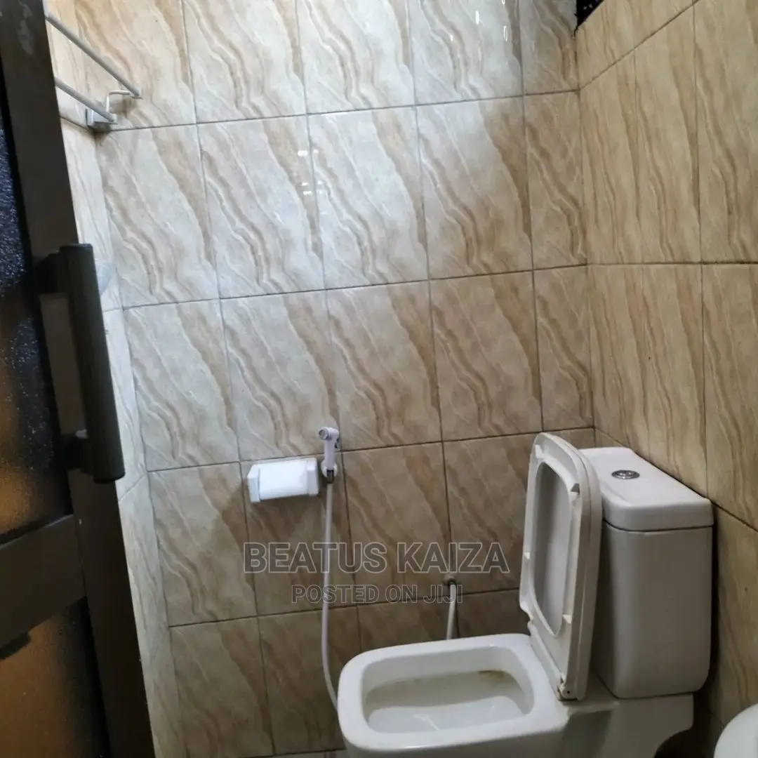 1bdrm Villa in Kinondoni Makumbusho for rent