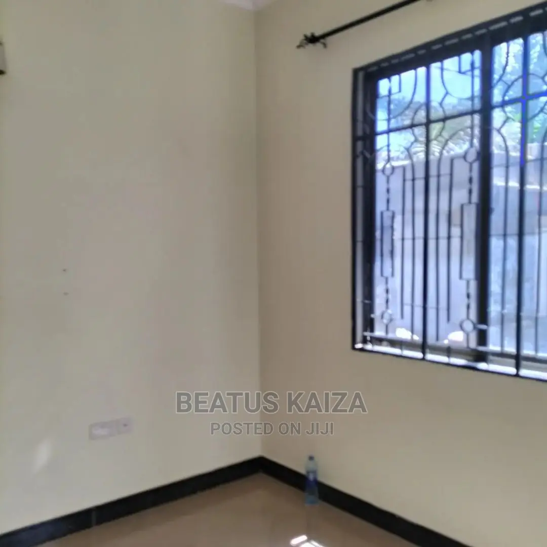 1bdrm Villa in Kinondoni Makumbusho for rent