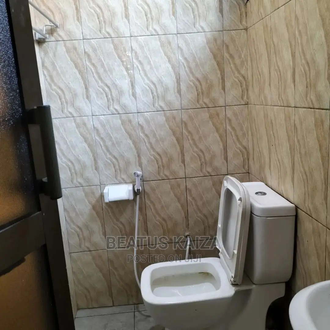 1bdrm Villa in Kinondoni Makumbusho for rent