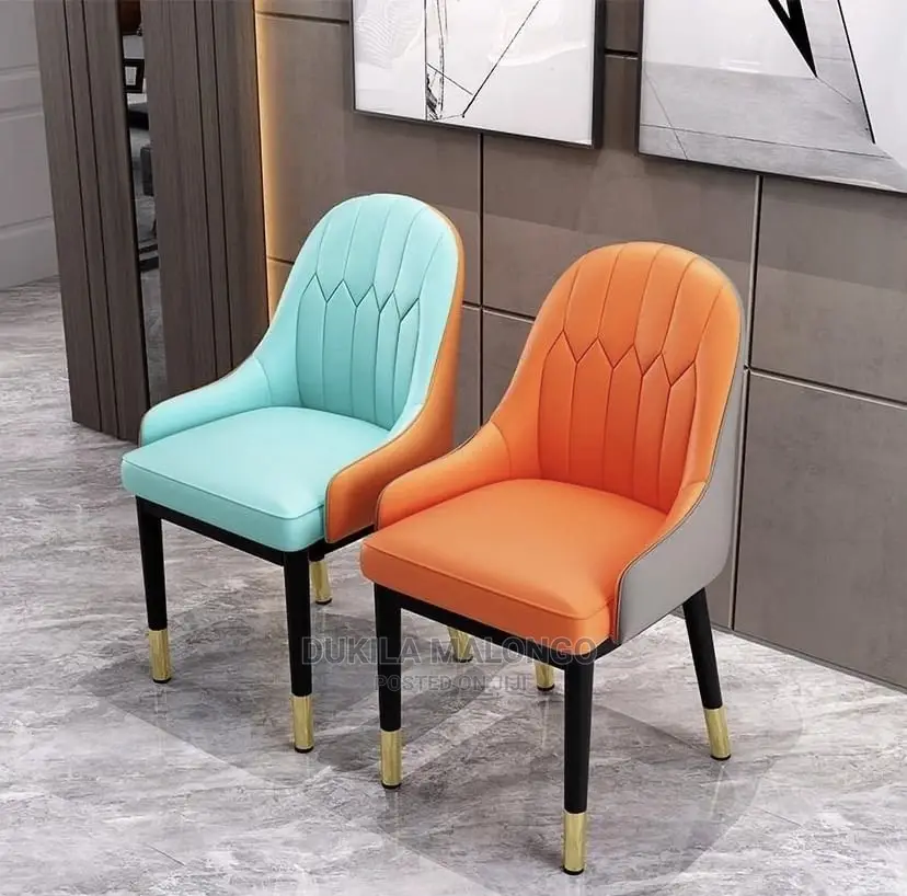 Hoteri Chair