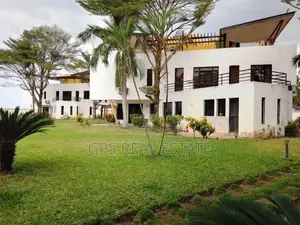 Furnished 4bdrm Apartment in Kawe Beach, Kinondoni for Sale