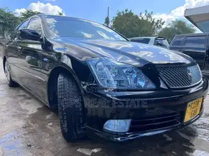 Toyota Crown 2008 Black