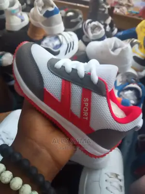 Sports Shoes Kid