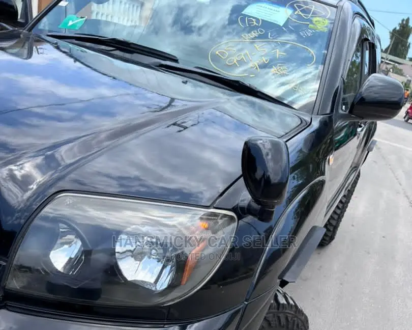 Toyota Hilux Surf 2005 Black