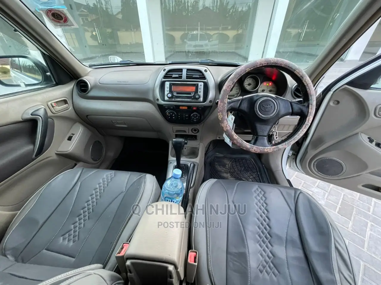 Toyota RAV4 Automatic 2003 White