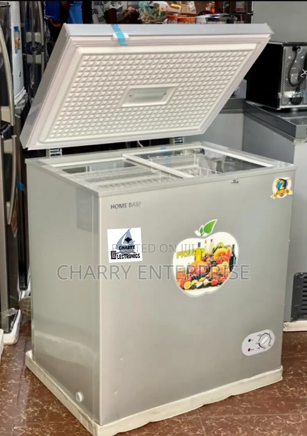 HOMEBASE Freezer 150 Litres Hb-