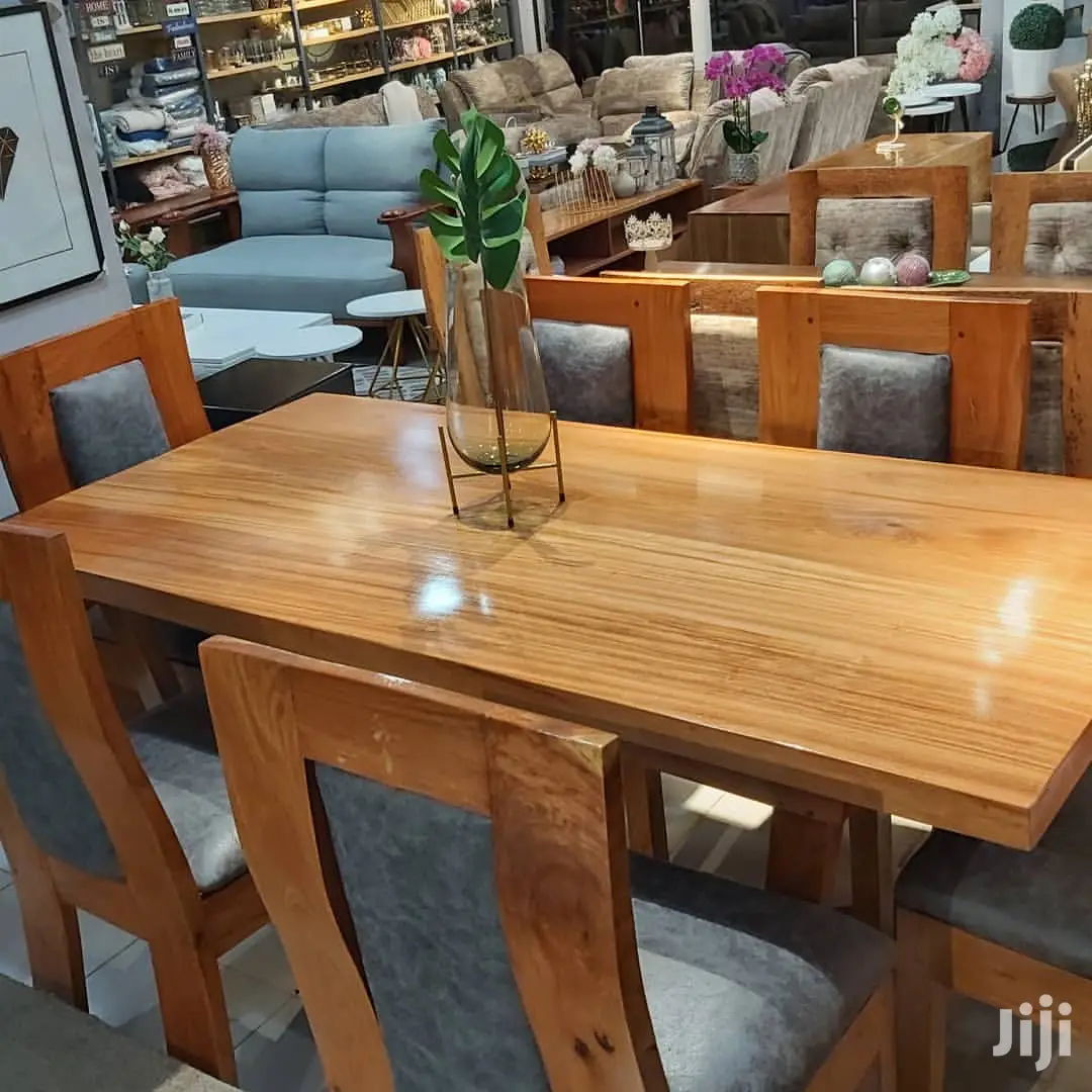 Dinning Table