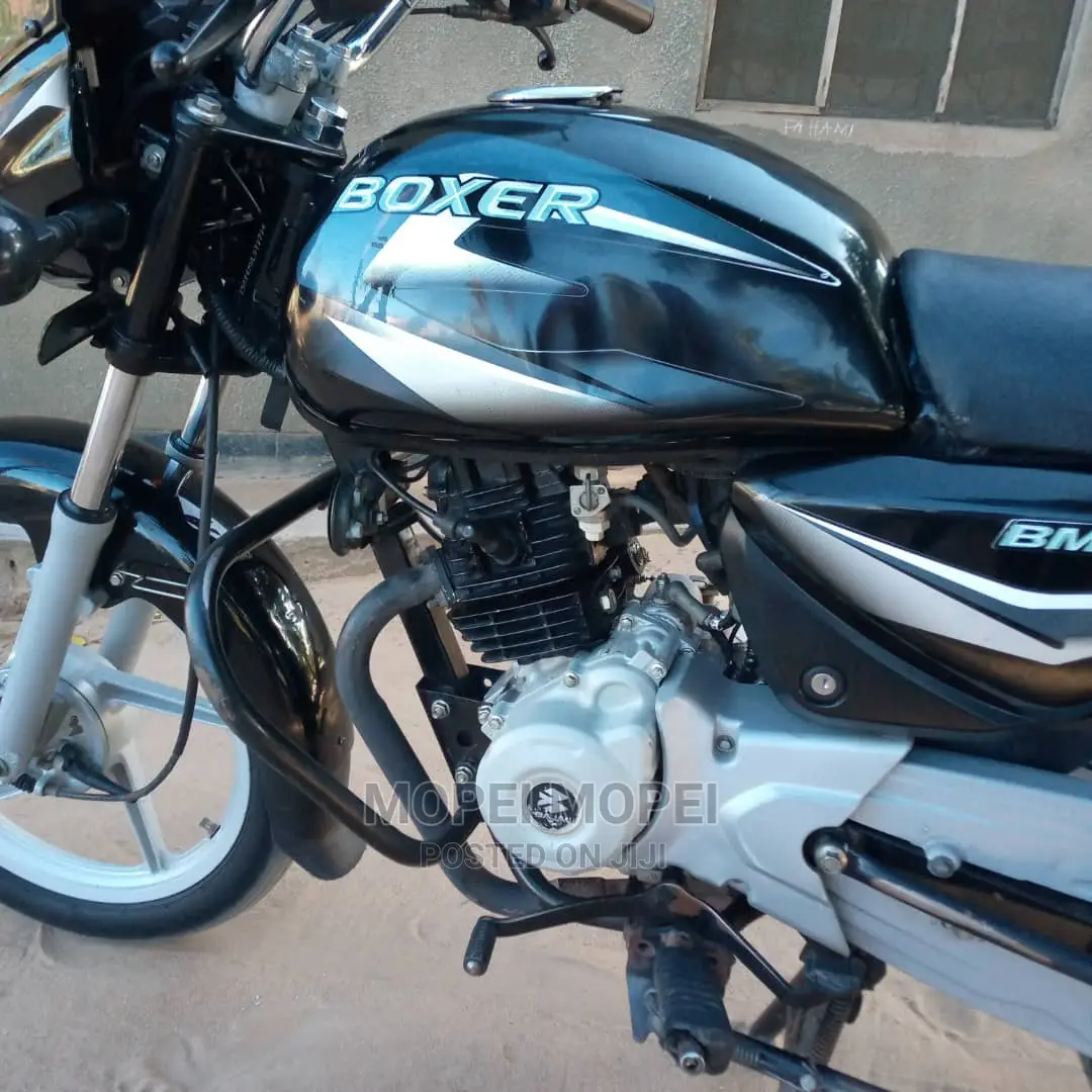 Bajaj Boxer 125 2021 Black