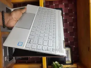 Laptop HP Spectra 13 8GB Intel Core I7 SSD 256GB