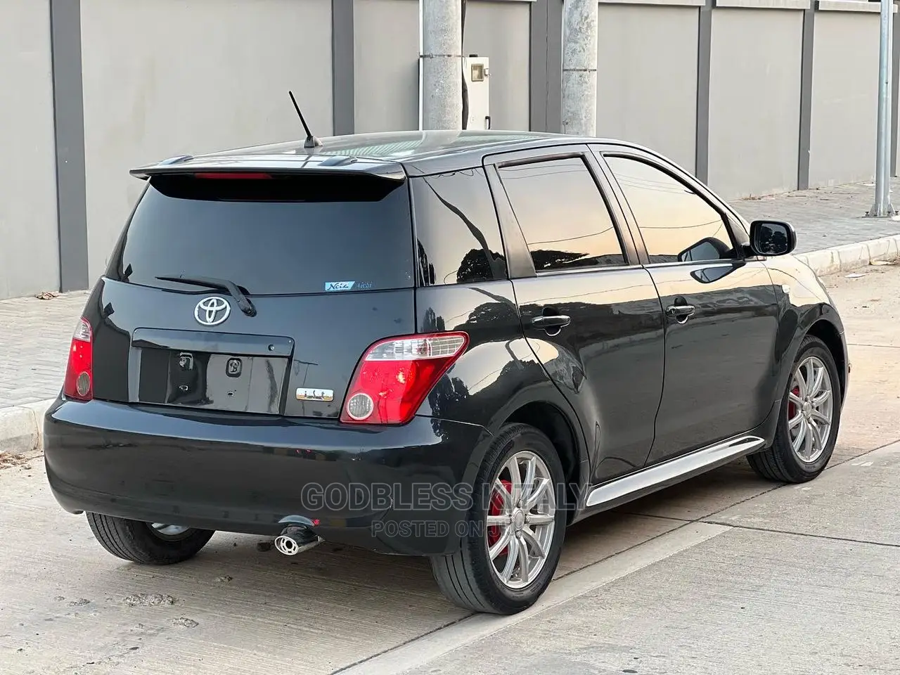 Toyota IST 2006 Black