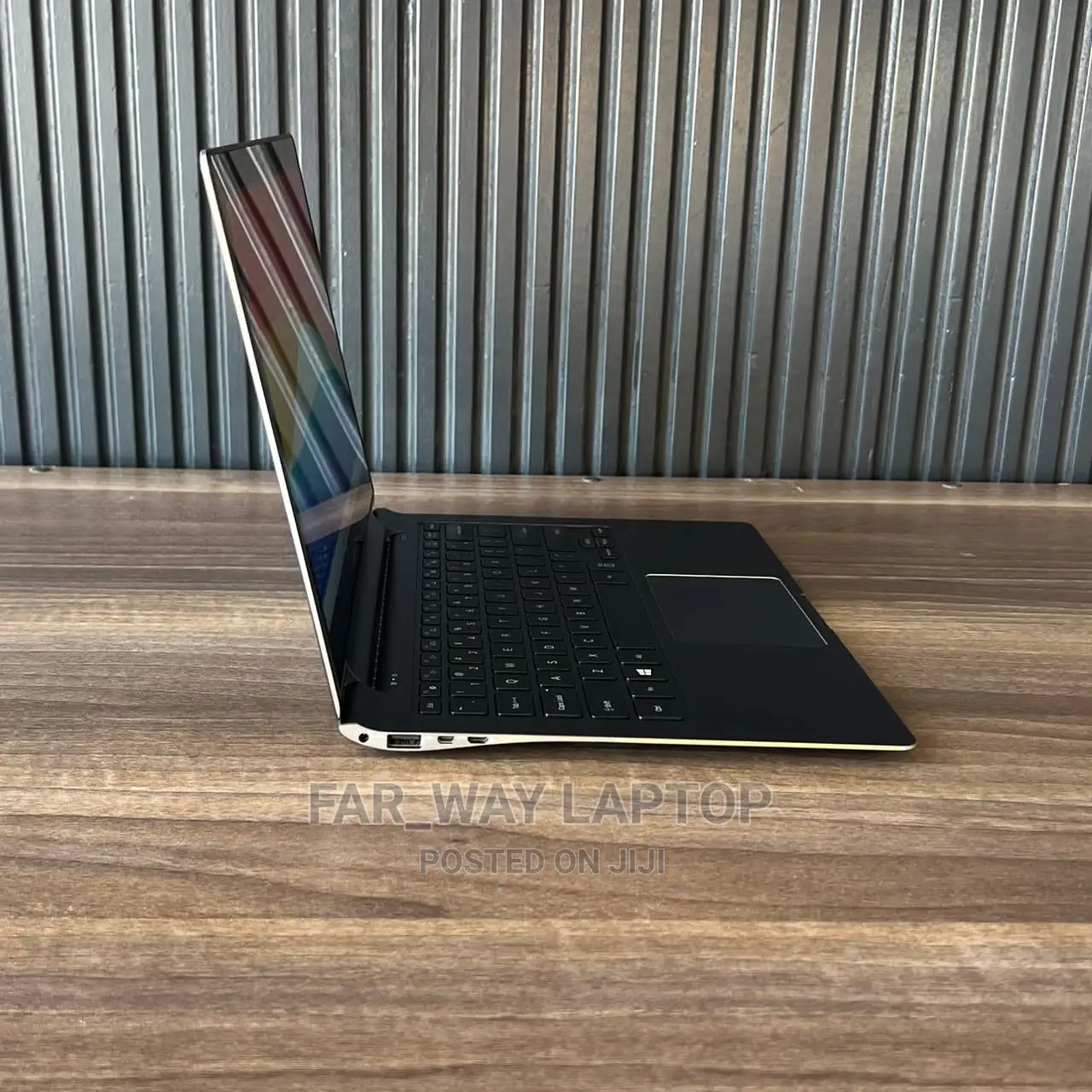 New Laptop Samsung Chromebook Pro 8GB Intel Core I5 SSD 256GB